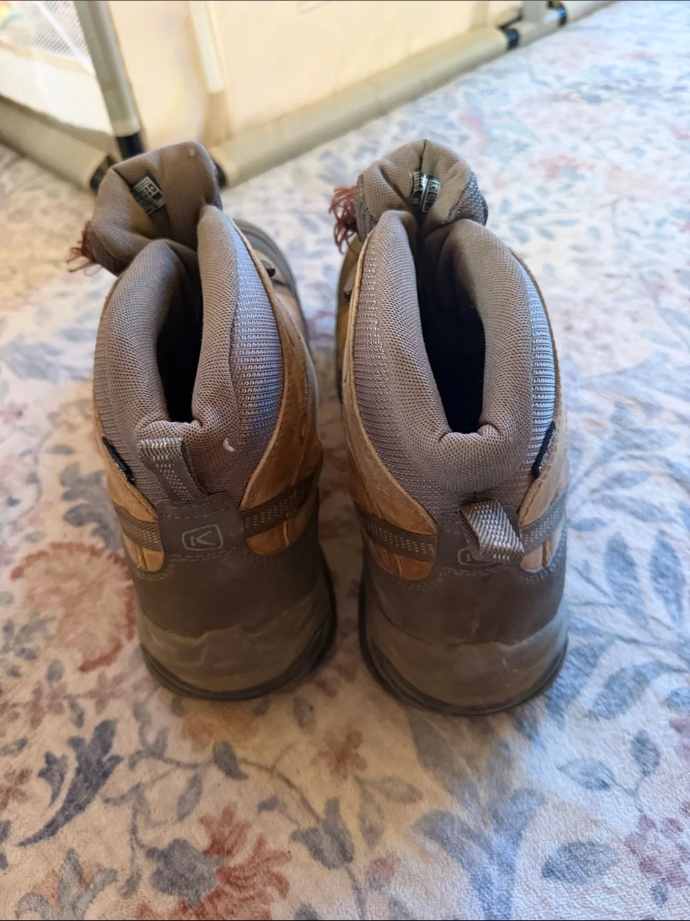 Keen Men's Tan/Brown Waterproof Hiking Boots